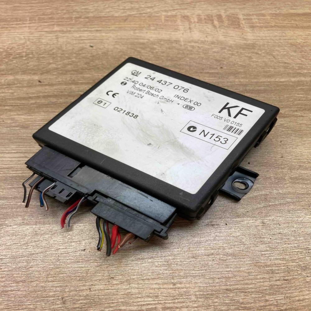 24437076 F005V00155 KF Used Comfort/convenience module Opel Astra G