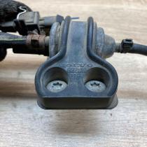 271890   Vacuum valve Volvo S70  V70  V70 XC