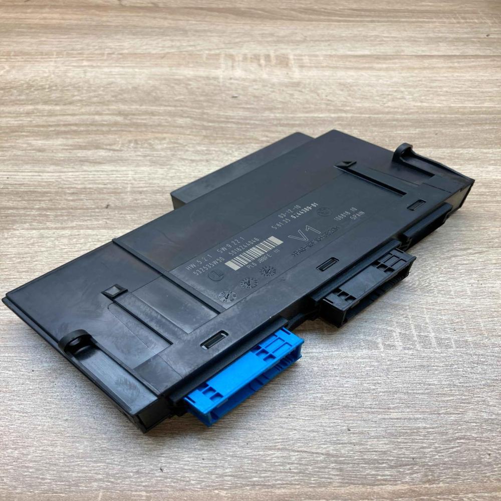 9244389 10681810  Comfort/convenience module BMW 5 F10 F11