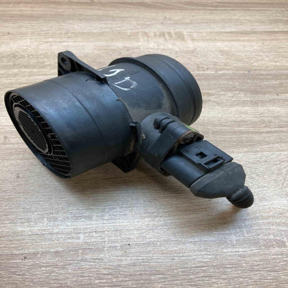 0281002461 074906461B  Mass air flow meter Volkswagen Sharan
