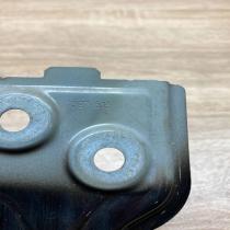7397515   Fender mounting bracket BMW X4 G02