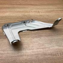 7424677 015B  Fender mounting bracket BMW X3 G01