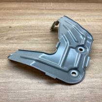 7424677 015B  Fender mounting bracket BMW X3 G01