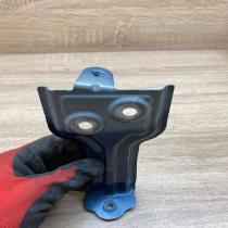 7397516 298A  Fender mounting bracket BMW X3 G01