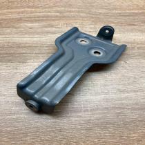 7397516 298A  Fender mounting bracket BMW X3 G01
