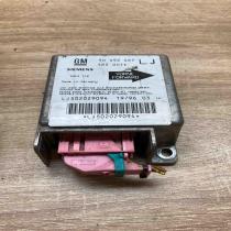 90492467 5WK4110 Used Airbag control unit/module Opel Omega B1