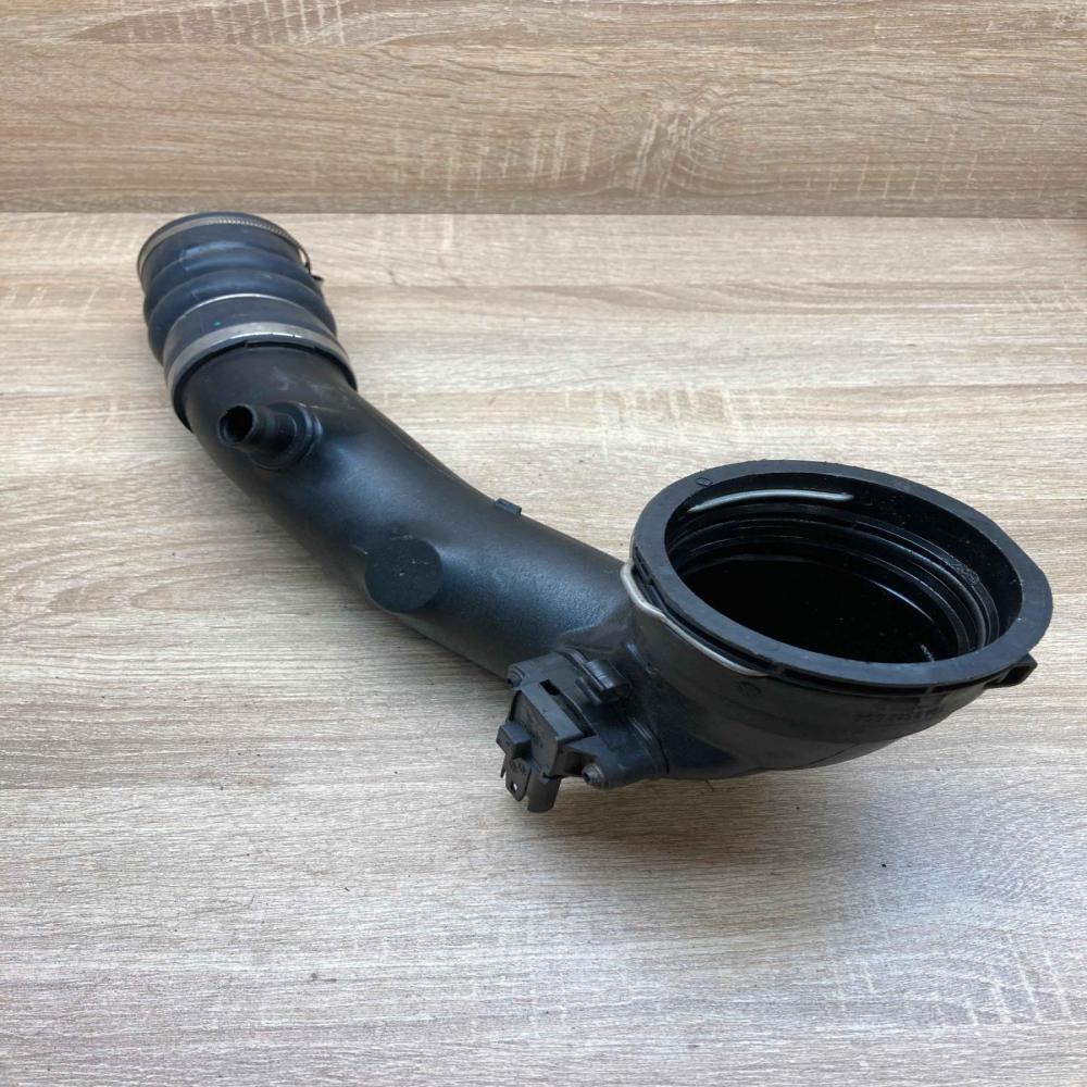 7588268 7585493 02  Intercooler hose/pipe BMW 5 F10 F11