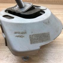 2284818 13981112 3618800 Engine mount bracket BMW 3 F30 F35 F31