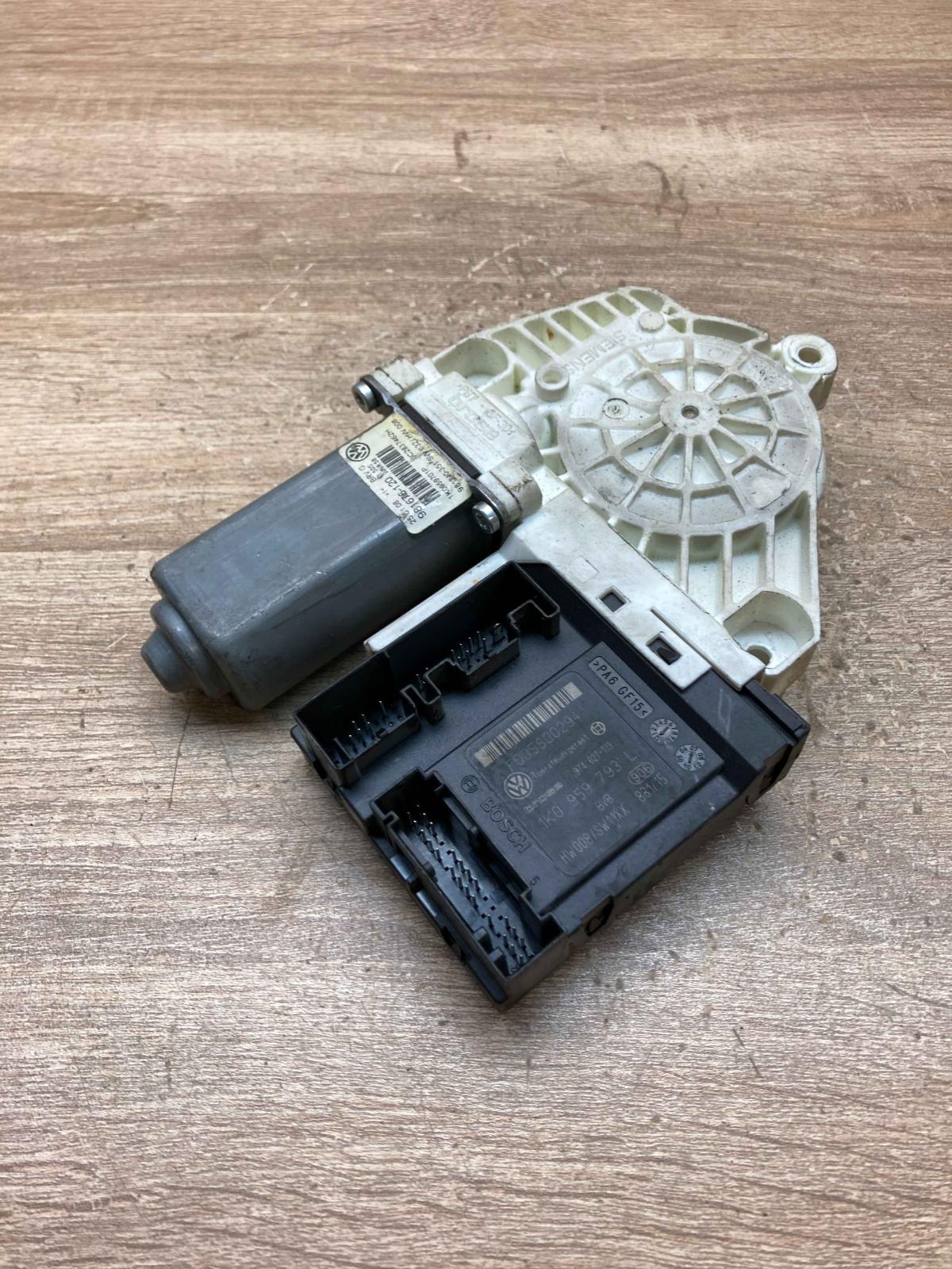 1K0959793L 1K0959701P Used Front door window regulator motor Volkswagen Passat A