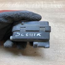 Renault Scenic   Headlight level adjustment motor Renault Scenic I