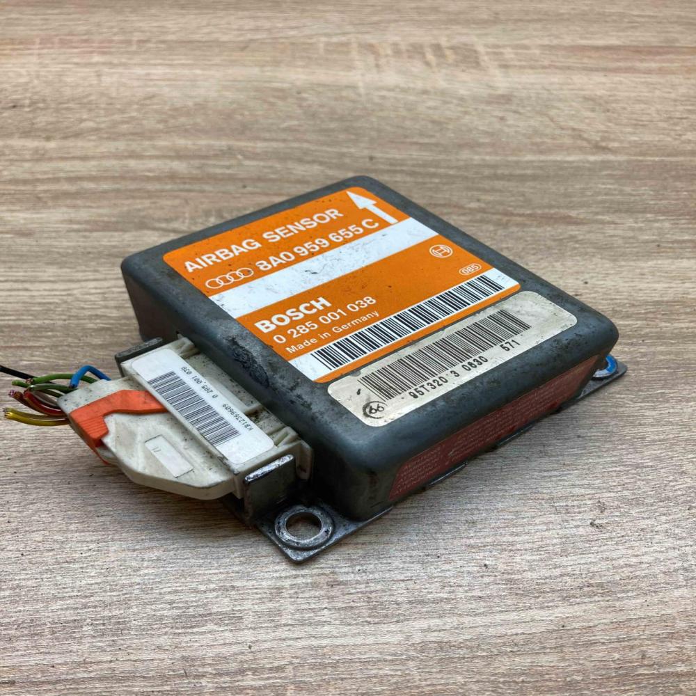 8A0959655C 0285001038 With plug Airbag control unit/module Audi 100 S4 C4