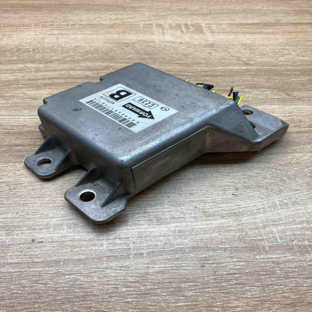 W2T80274 C236 B Airbag control unit/module Mazda 5