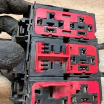 E 5014 E 777  Fuse module Fiat Doblo