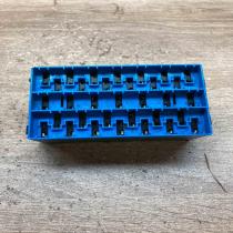 1096033J   Fuse module Renault Megane I
