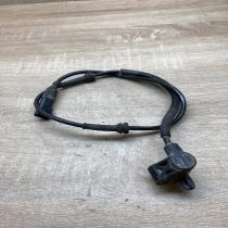93BB 2B372 AH   ABS wheel speed sensor Ford Mondeo MK I