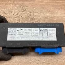 73847257C 7700416293 B  Comfort/convenience module Renault Laguna II