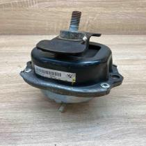 686433604 160042 12 35558 Engine mount bracket BMW X5 E70