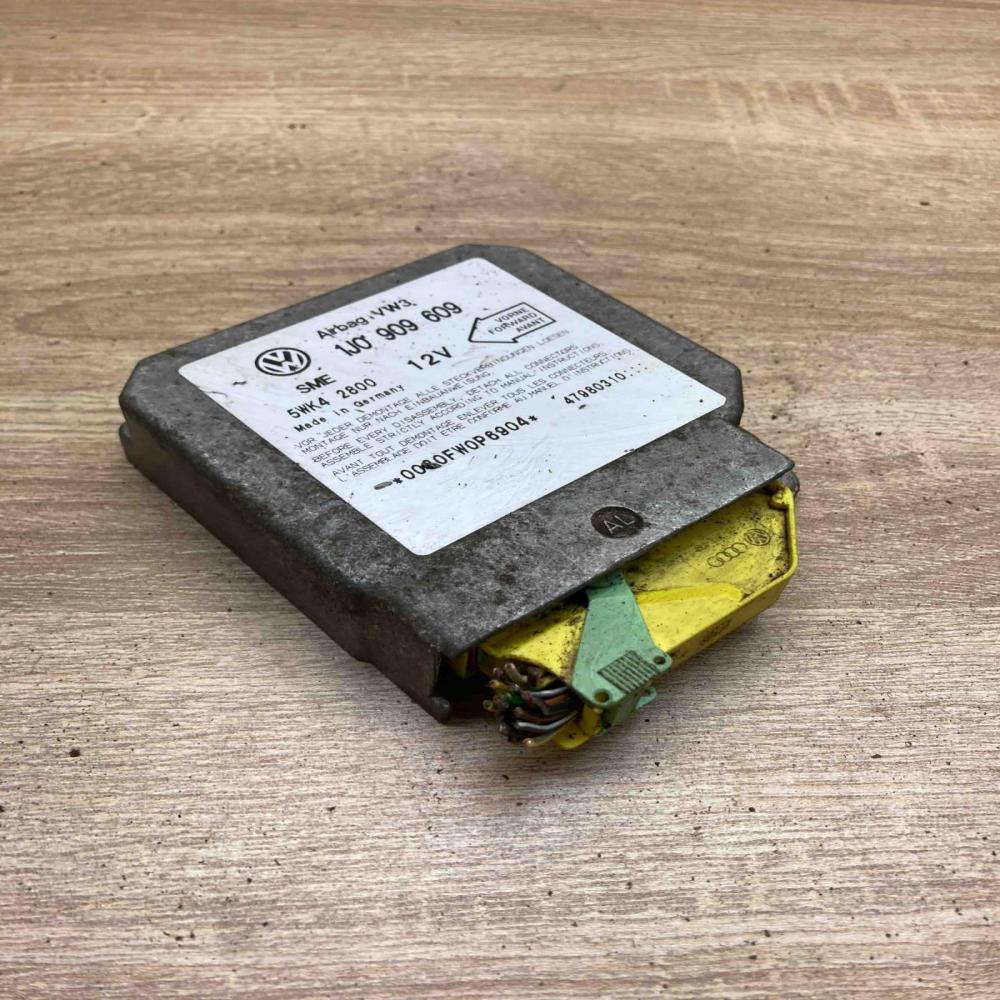 1J0909609 5WK42800 Main Airbag control unit/module Volkswagen Golf IV