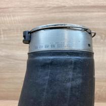S21931A 06090302  Air intake hose/pipe BMW 5 G30 G31