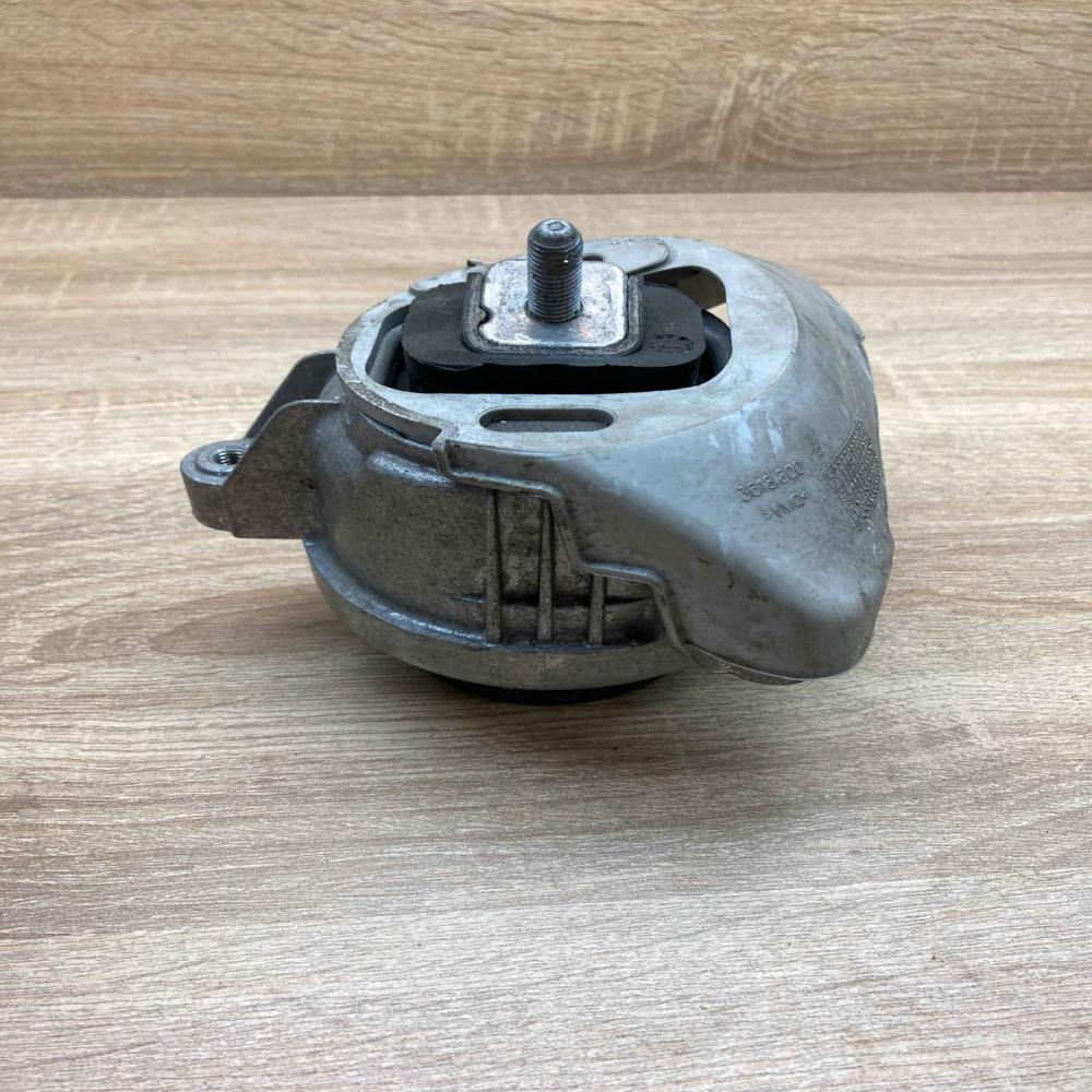 2284818 13981112  Engine mount bracket BMW M4 F82 F83