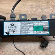 8364084 0032230  Aerial antenna amplifier BMW 5 E39