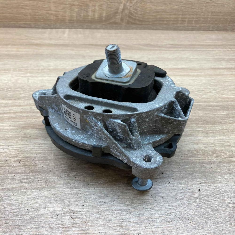 6855460 110517  Engine mount bracket BMW 1 F20 F21