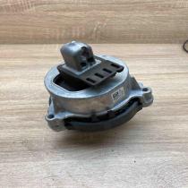 8482771 130819  Engine mount bracket BMW X3 G01