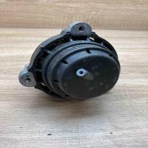 8482771 130819  Engine mount bracket BMW X3 G01