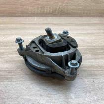6787659 230517  Engine mount bracket Mercedes-Benz E W211