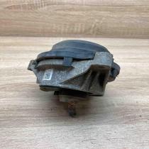 6787659 141113  Engine mount bracket BMW 1 F20 F21