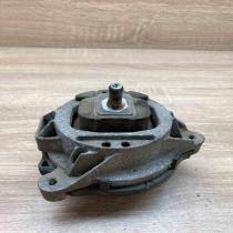 6787659 141113  Engine mount bracket BMW 1 F20 F21