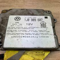 1J0909607 5WK4199  Airbag control unit/module Volkswagen PASSAT B5