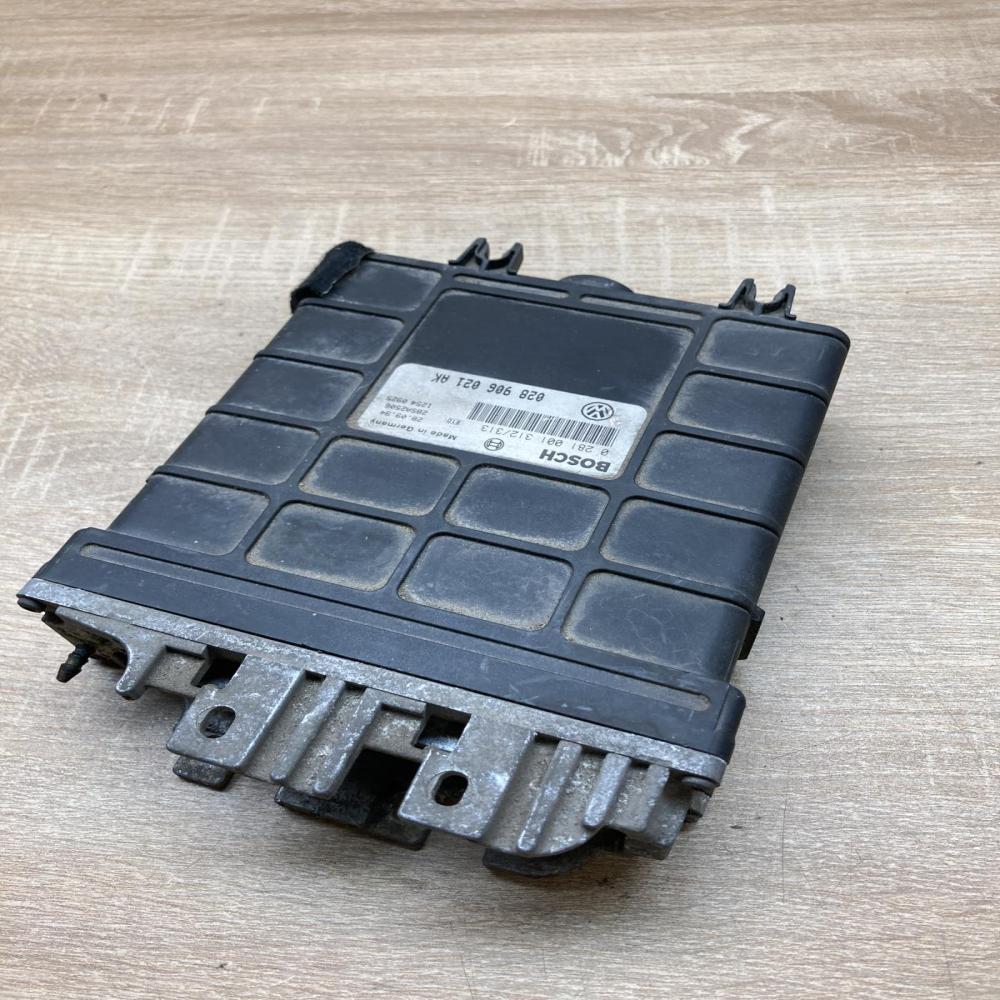 028906021AK 0281001312  Engine control unit/module ECU Volkswagen PASSAT B3