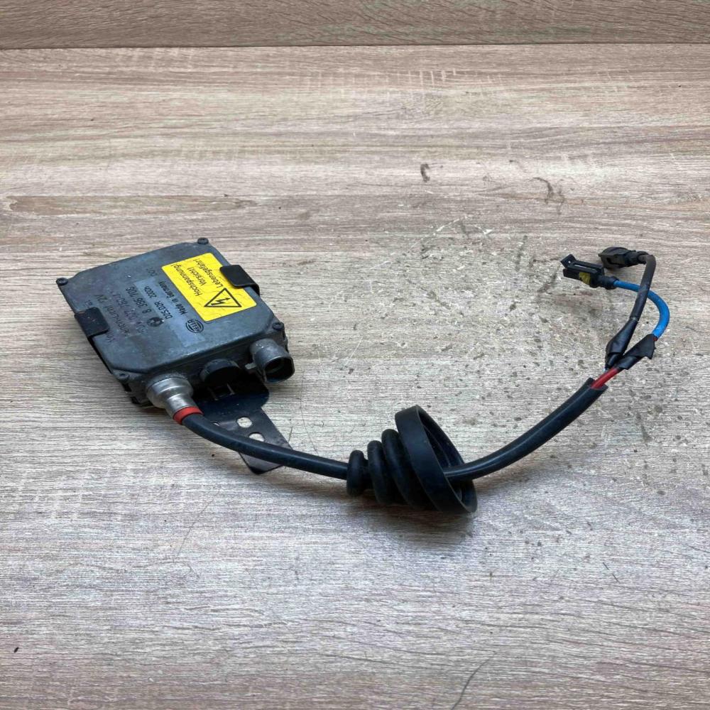 8386708 5DV007760  Xenon control unit/module BMW X5 E53