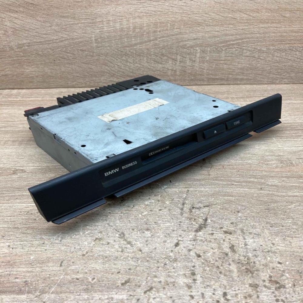 8377006   Radio/CD/DVD/GPS head unit BMW X5 E53