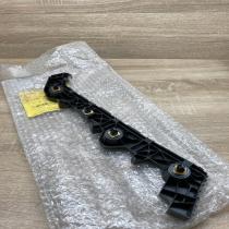 GS2B 50 2H1B GS2B 502H1  Rear bumper mounting bracket Mazda 6