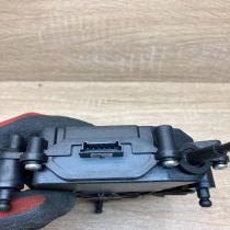 ua738356110 C56792 102 163672 10 Tailgate boot lock/latch motor BMW 5 G30 G31