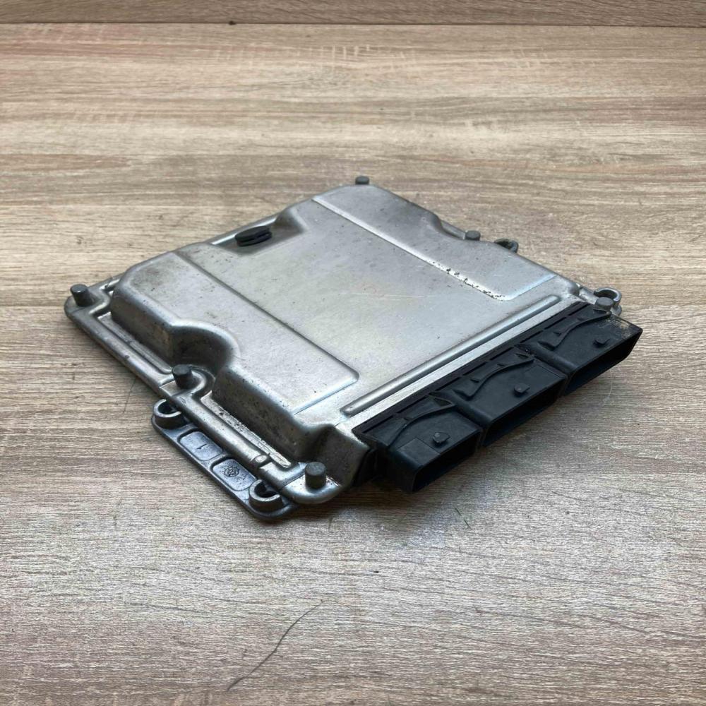 8200039569 02981010819  Engine control unit/module ECU Renault Laguna II
