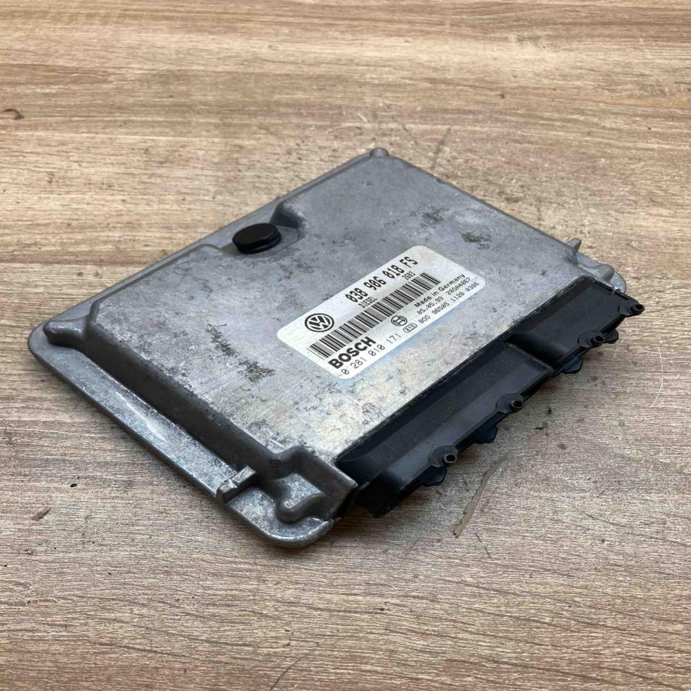038906018FS 0281010171  Engine control unit/module ECU Volkswagen PASSAT B5