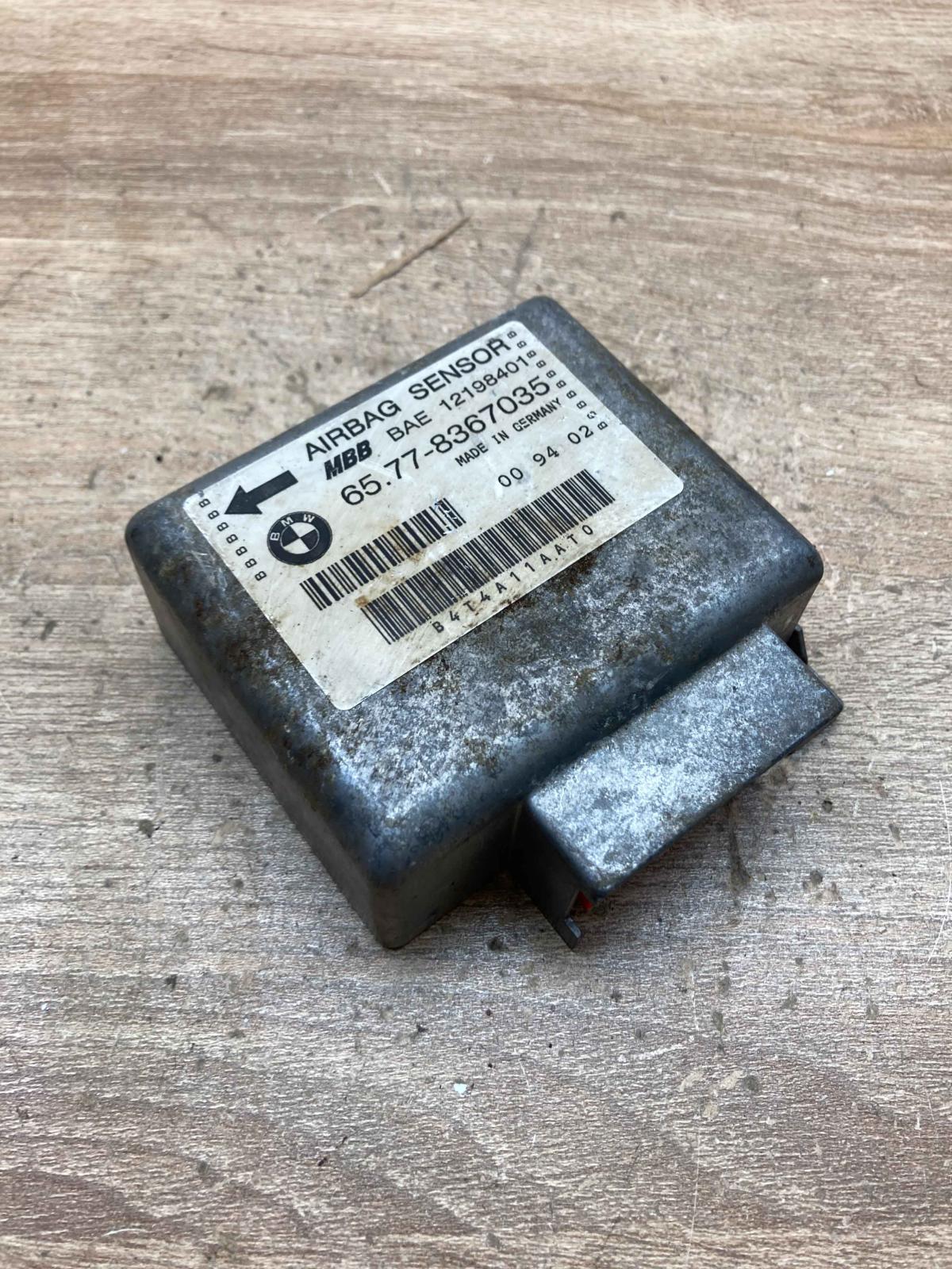 8367035 12198401  Airbag control unit/module BMW 3 E36