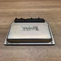 8D0907558F 0261204614  Engine control unit/module ECU Volkswagen PASSAT B5