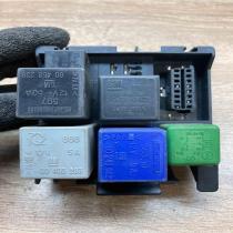 PA6GB20GF10   Other relay Opel Zafira A