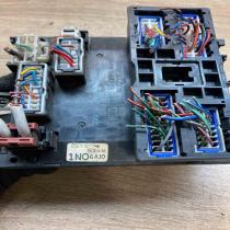243501N000F 1N06A10  Fuse module Nissan Almera