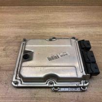 9647472780 0281011081  Engine control unit/module ECU Peugeot 307