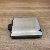 9127088 8ES00947920 Used Voltage converter/converter module BMW 1 E81 E87