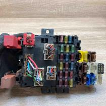 46517276 A223  Fuse module Fiat Multipla