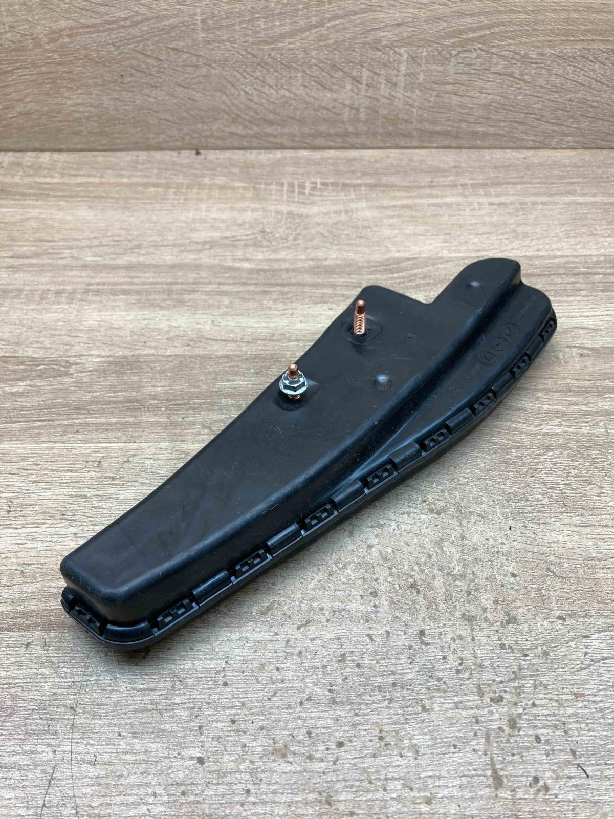 2138607600   Seat airbag Mercedes-Benz E W213