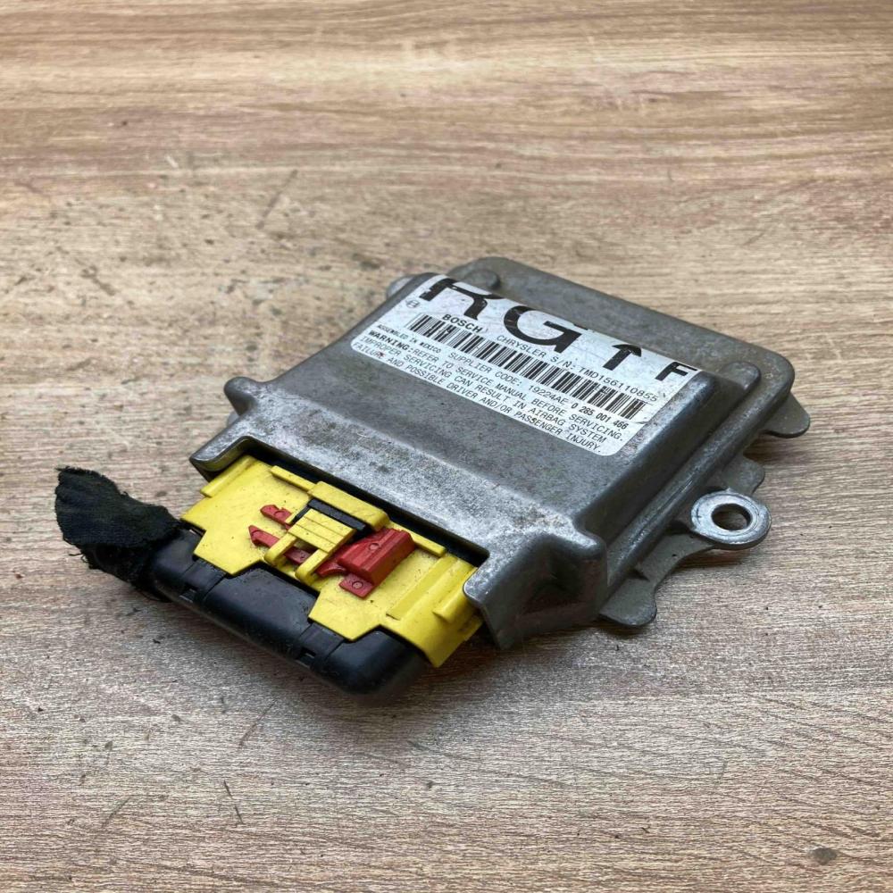04748604AA 0285001466  Airbag control unit/module Chrysler Grand Voyager IV