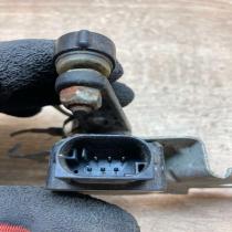 A0009053704   Headlight/headlamp level sensor Mercedes-Benz E W213
