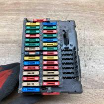 9450582180   Fuse box set Peugeot 406